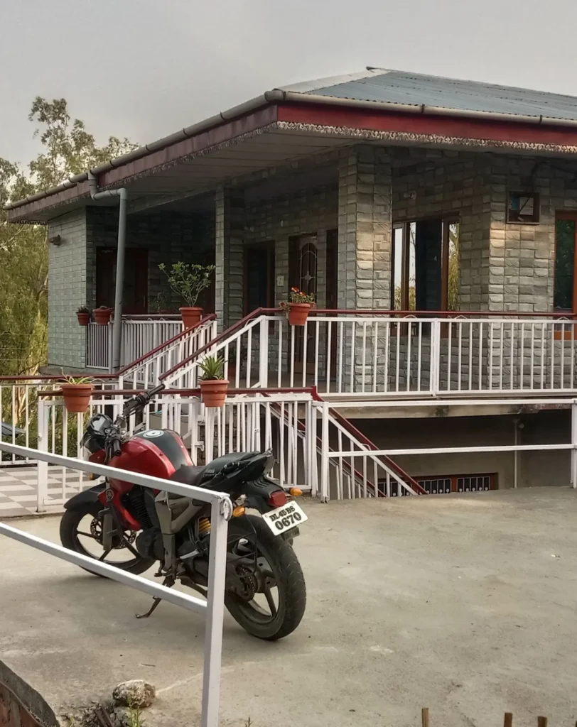 Paramountains Home Stay